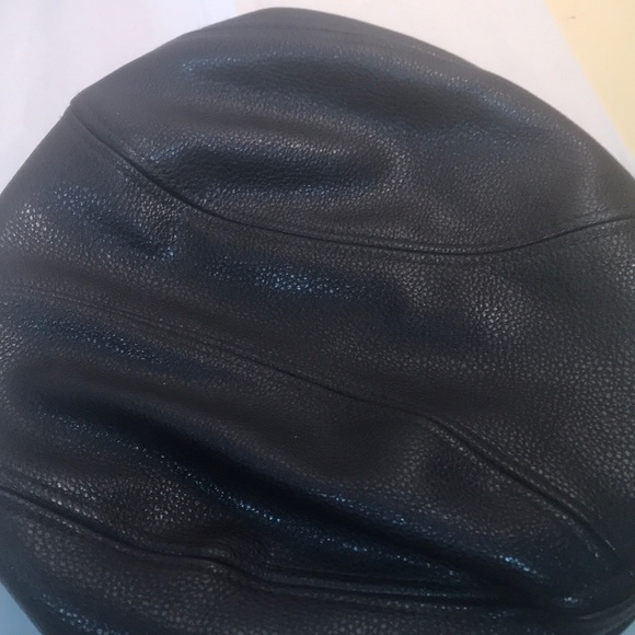 100per cent PU leather brown cap xl - Picture 8 of 8